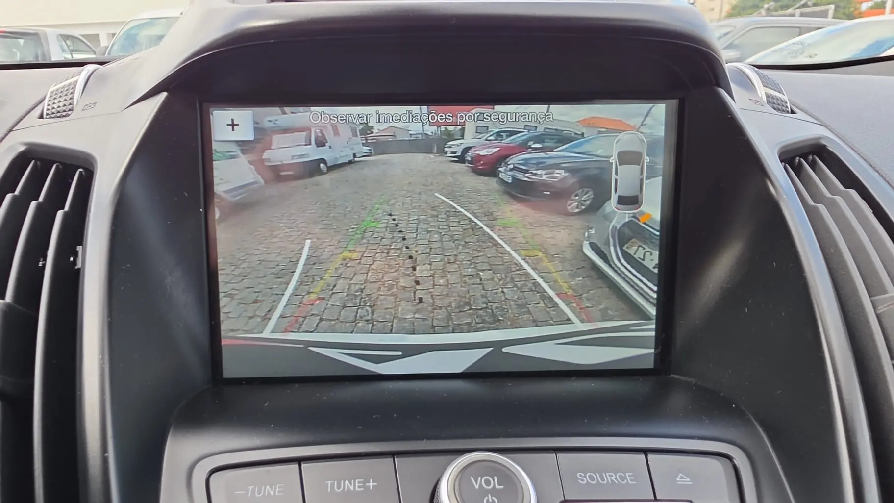 Ford Kuga 1.5 TDCi EcoBlue Titanium 10