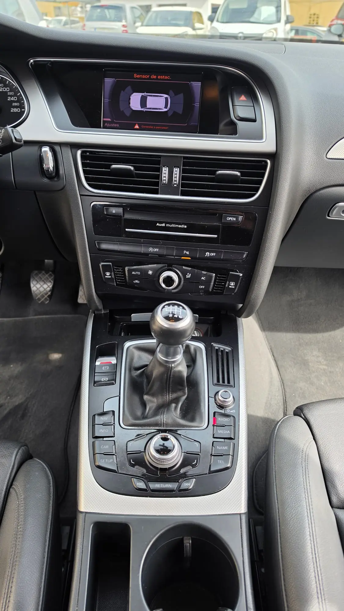 Audi A4 Allroad 2.0 TDI quattro 10