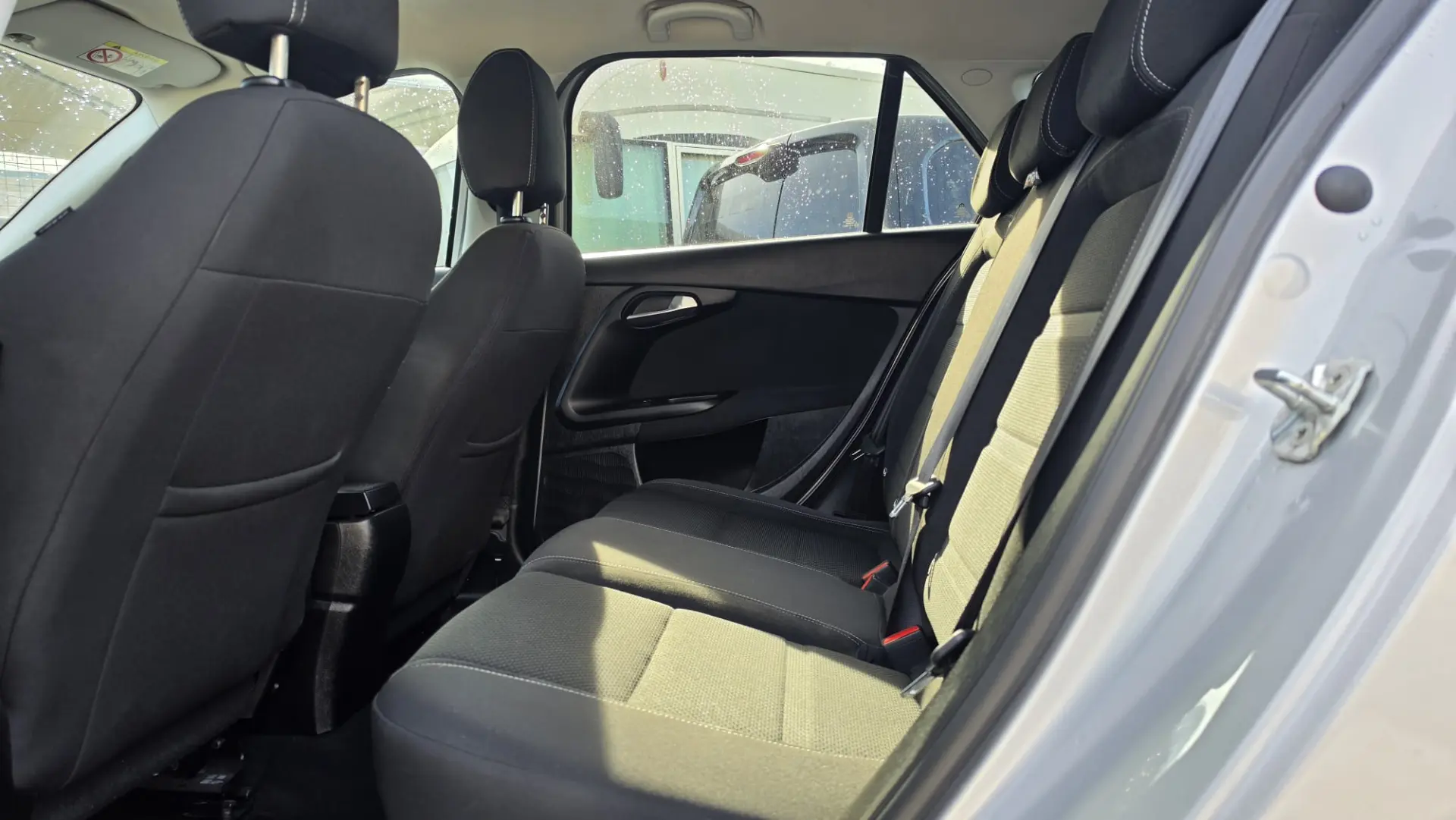 Fiat Tipo Station Wagon 1.3 M-Jet Lounge J17 15