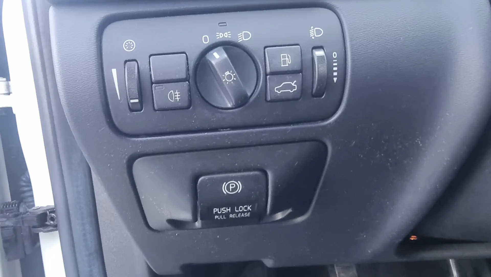 Volvo V60 1.6 D2 Momentum Eco 14