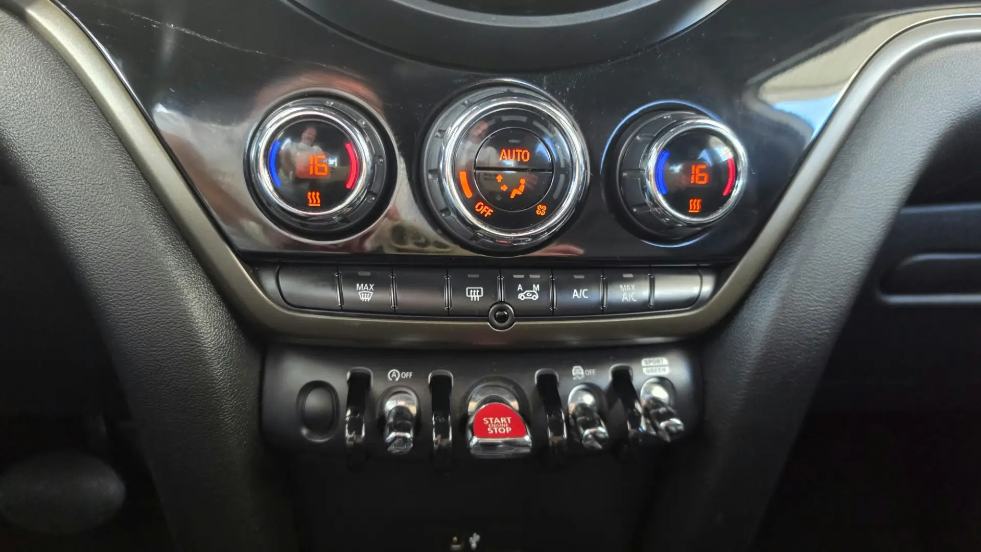 MINI Countryman One D Sport Edition Auto 20