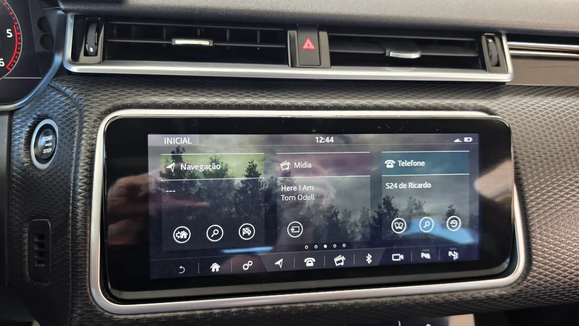 Land Rover Range Rover Velar 2.0 D R-Dynamic SE 13