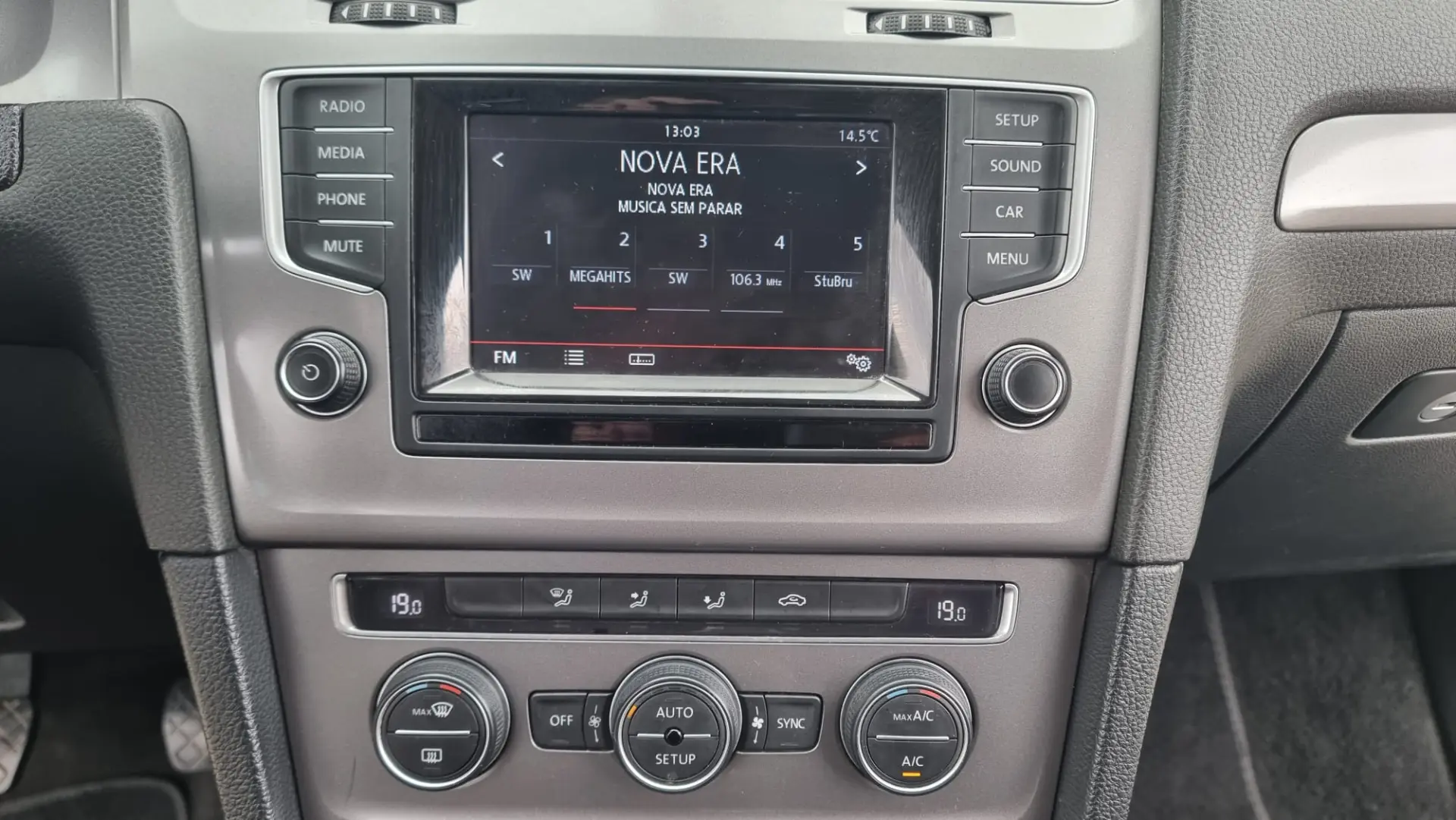 Volkswagen Golf 1.6 TDI (BlueMotion ) Comfortline 8