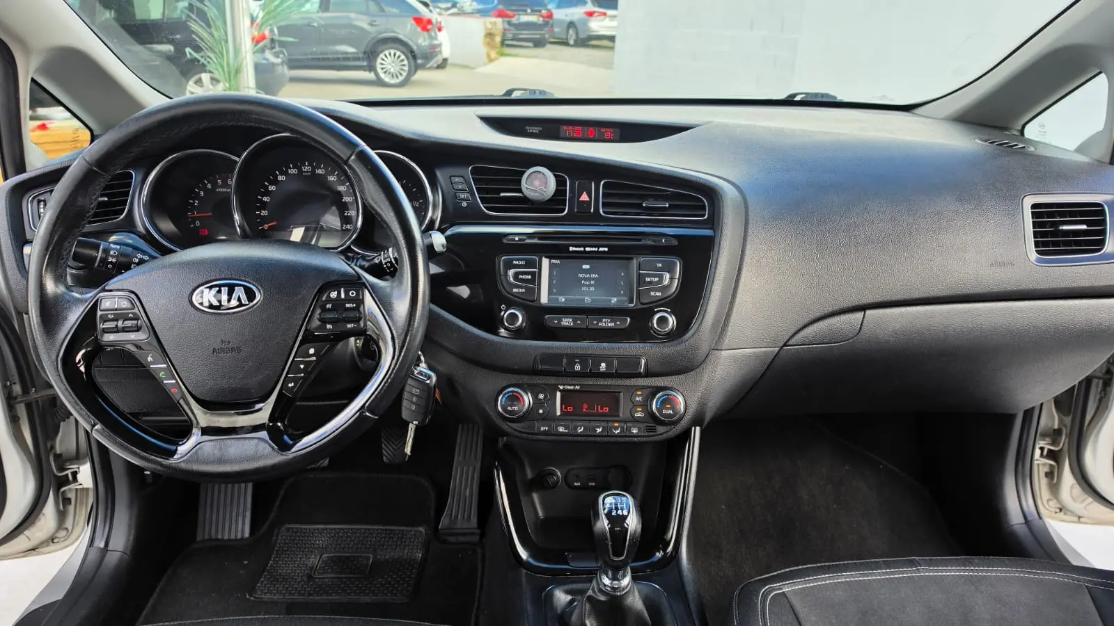 Kia Ceed SW 1.6 CRDi Prime 7