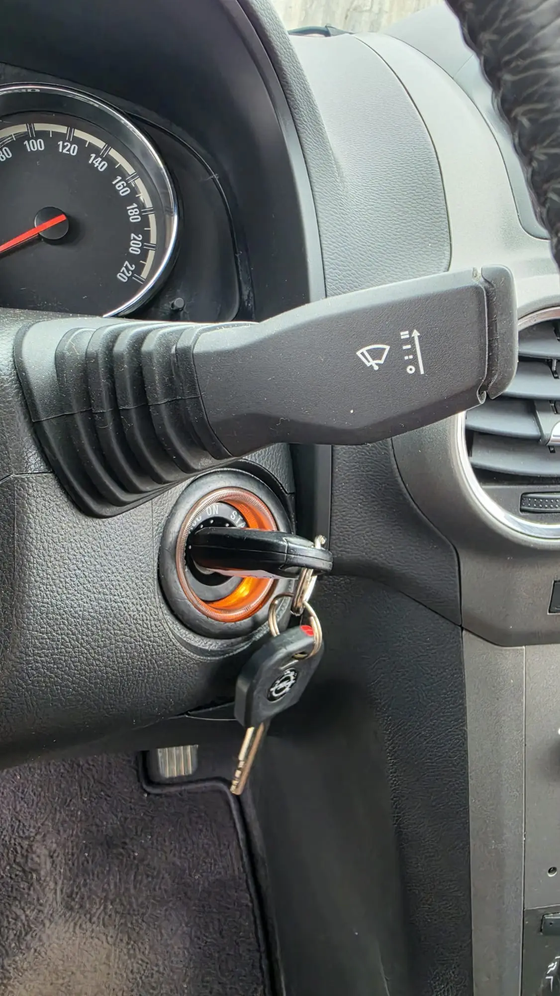 Opel Antara 2.0 CDTI 15