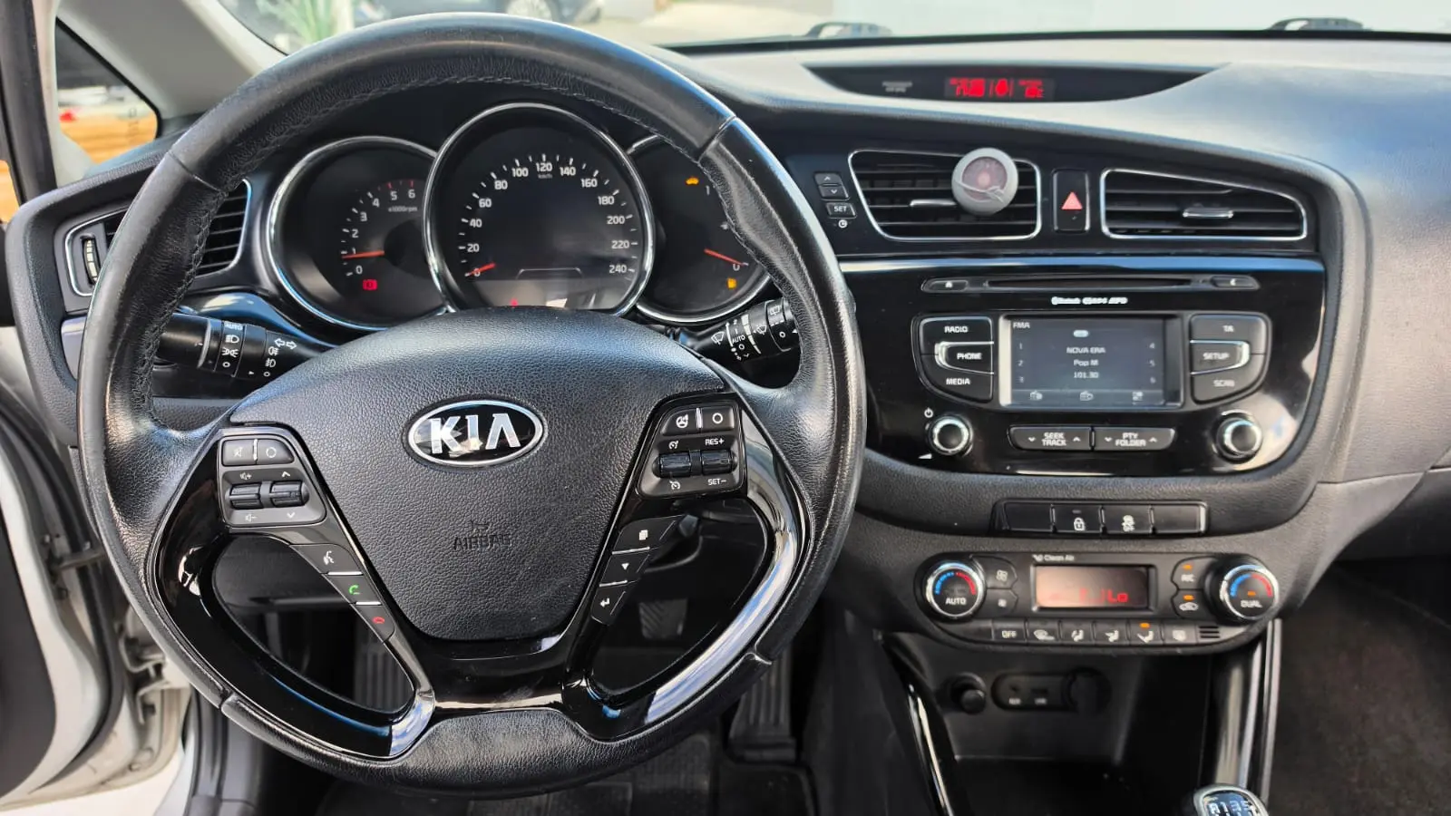 Kia Ceed SW 1.6 CRDi Prime 6
