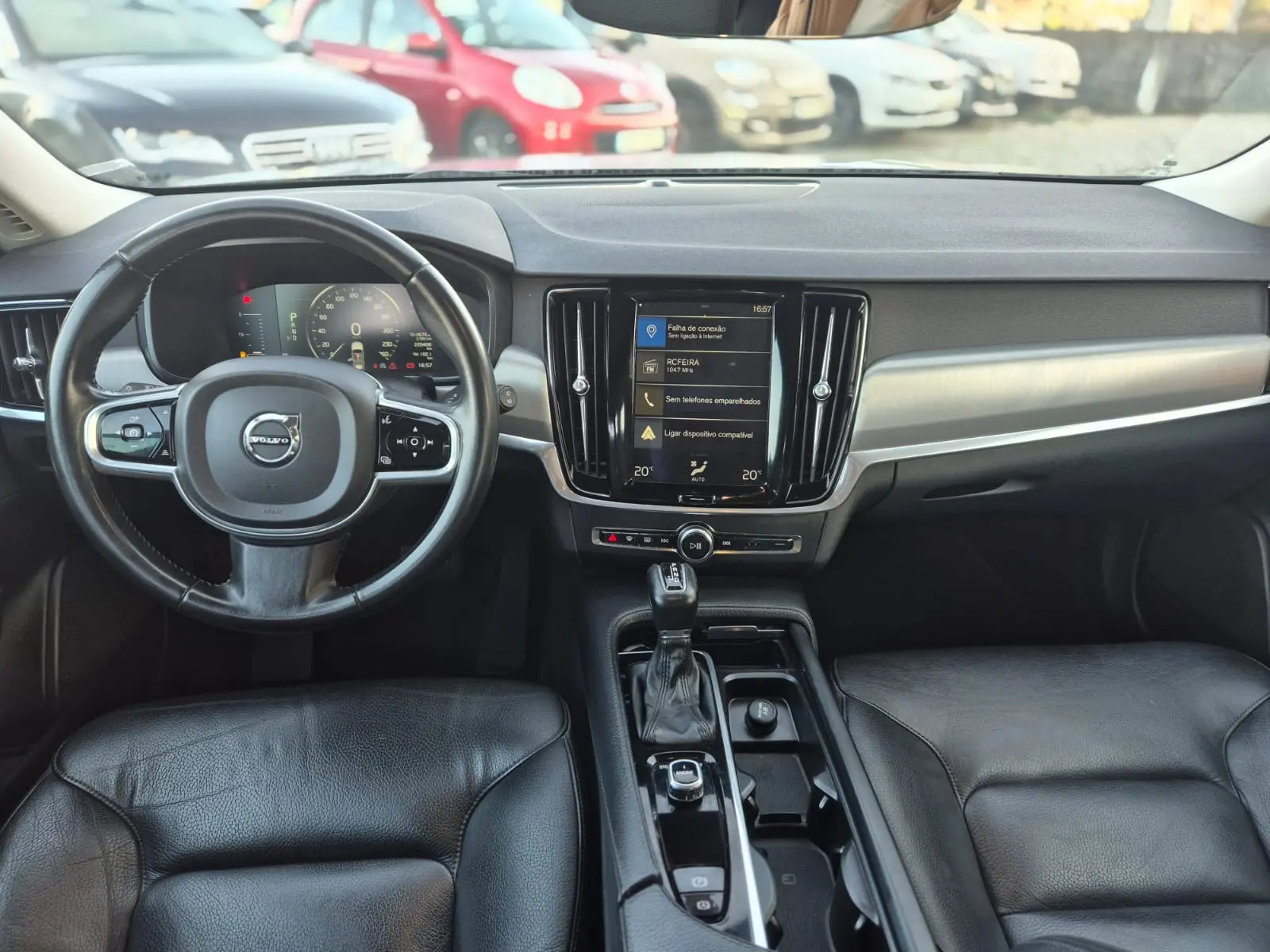 Volvo V90 2.0 D4 Momentum Plus Geartronic 5