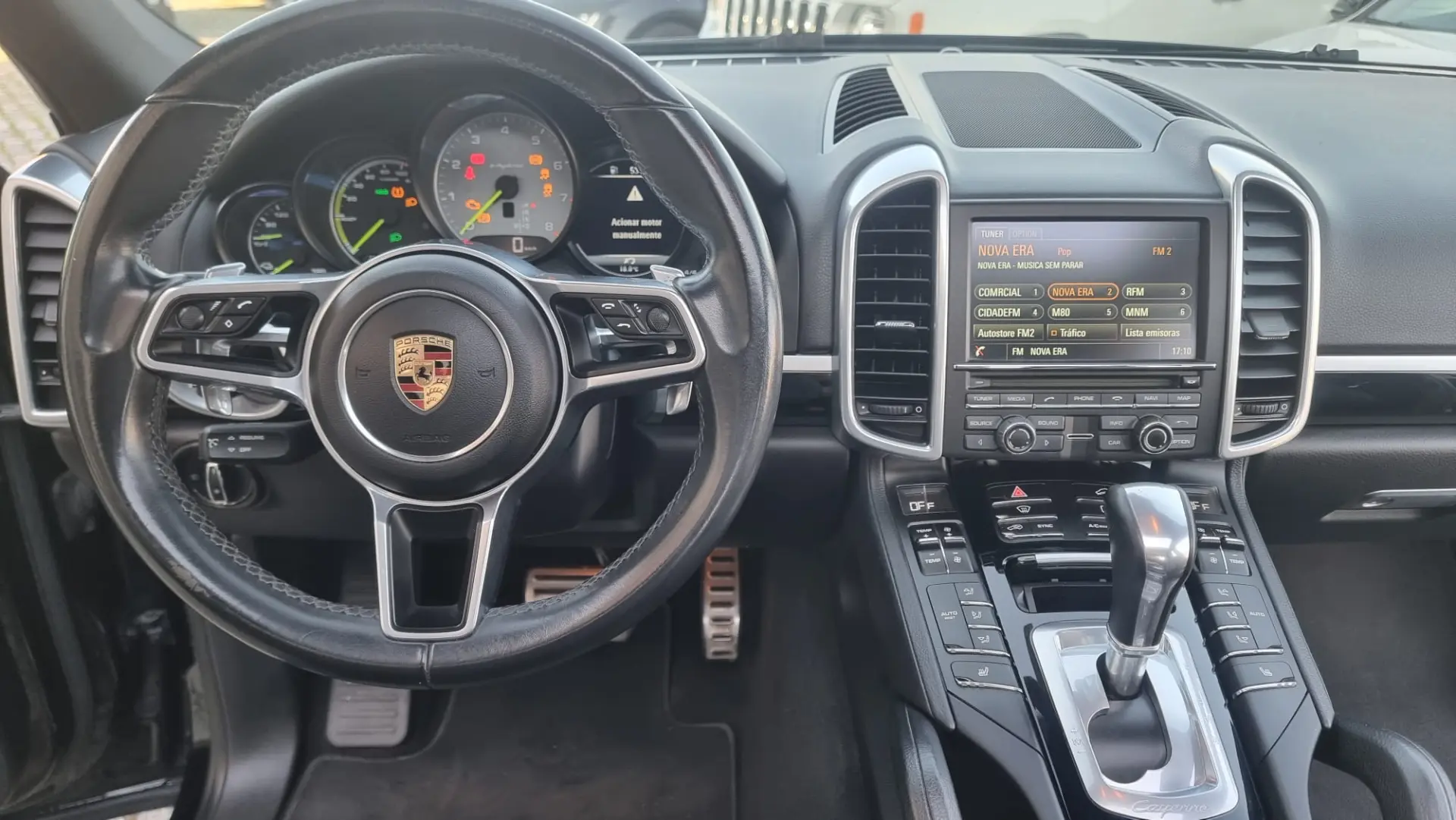 Porsche Cayenne S E-Hybrid 7