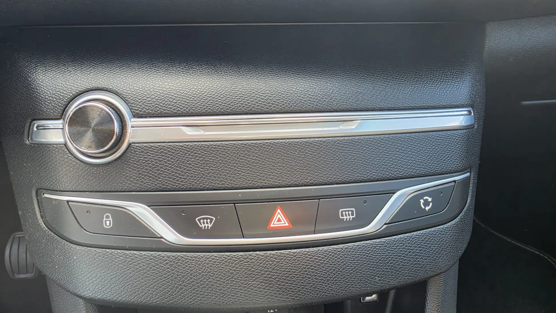Peugeot 308 SW 1.6 BlueHDi Style 17