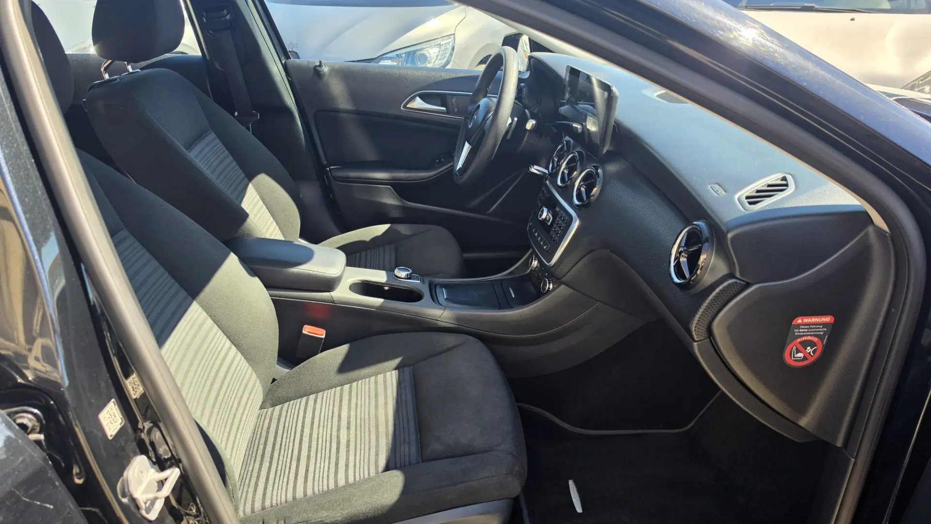 Mercedes-Benz A 180 CDi BlueEfficiency Aut. 15