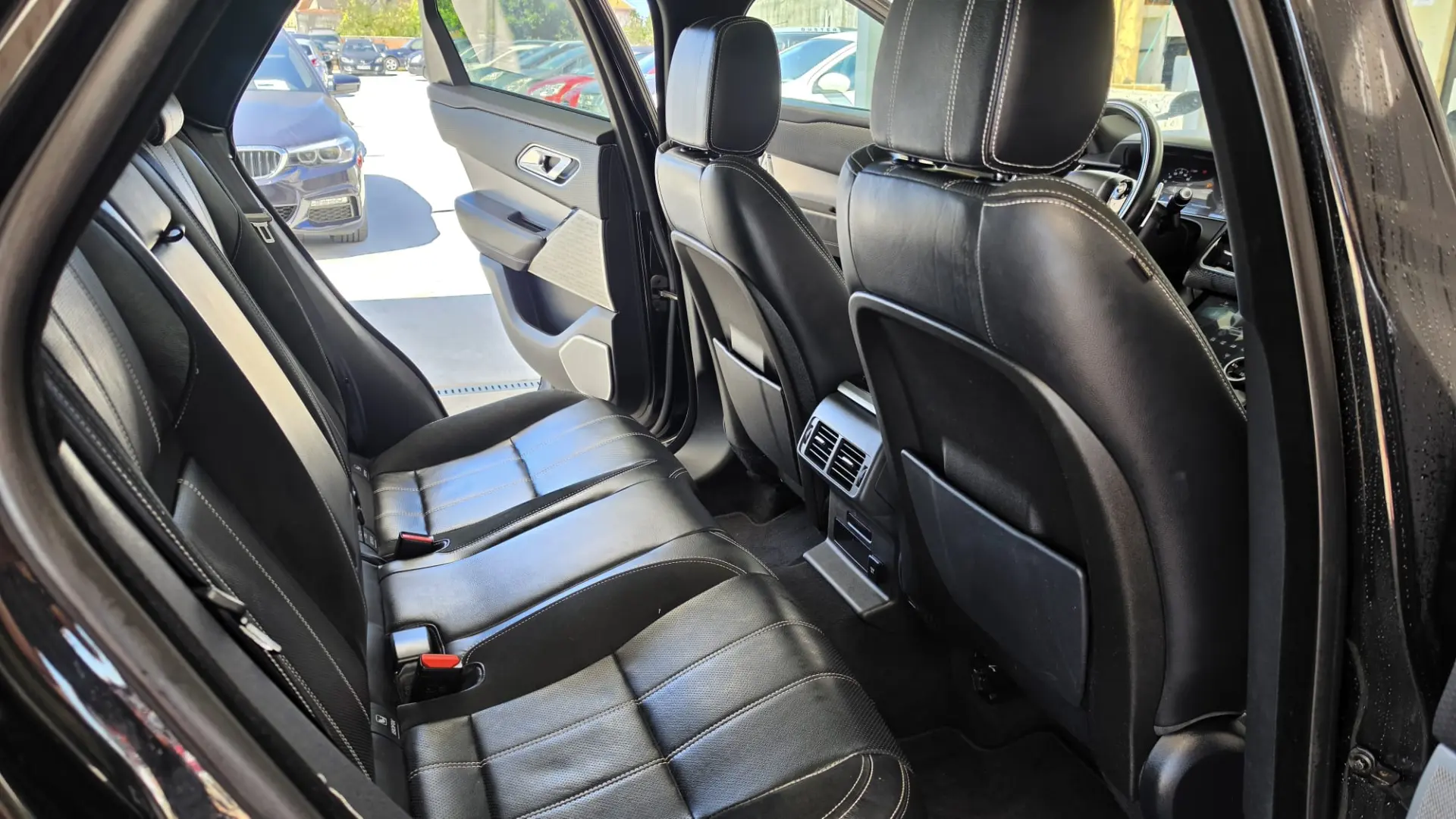 Land Rover Range Rover Velar 2.0 D R-Dynamic SE 22
