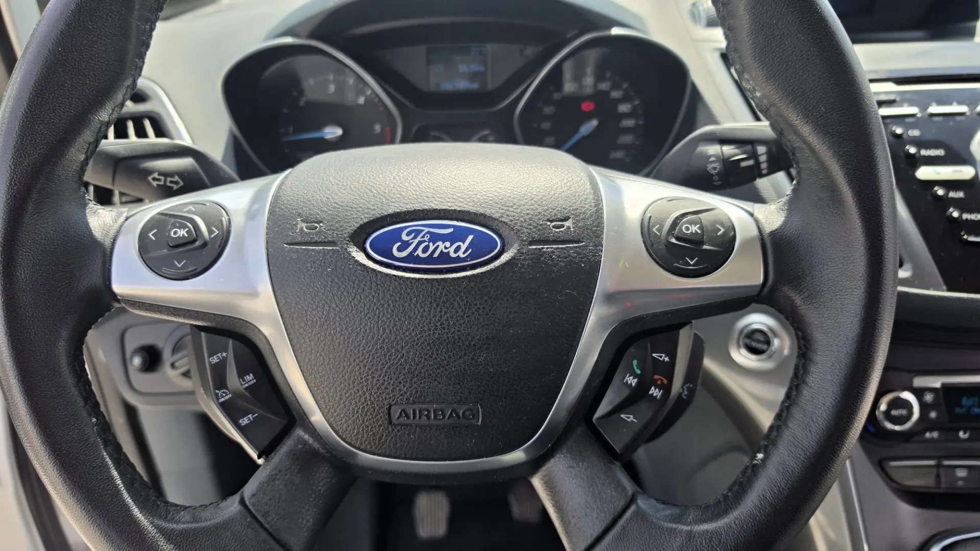 Ford Grand C-Max 1.6 TDCi Titanium Edition S/S 16