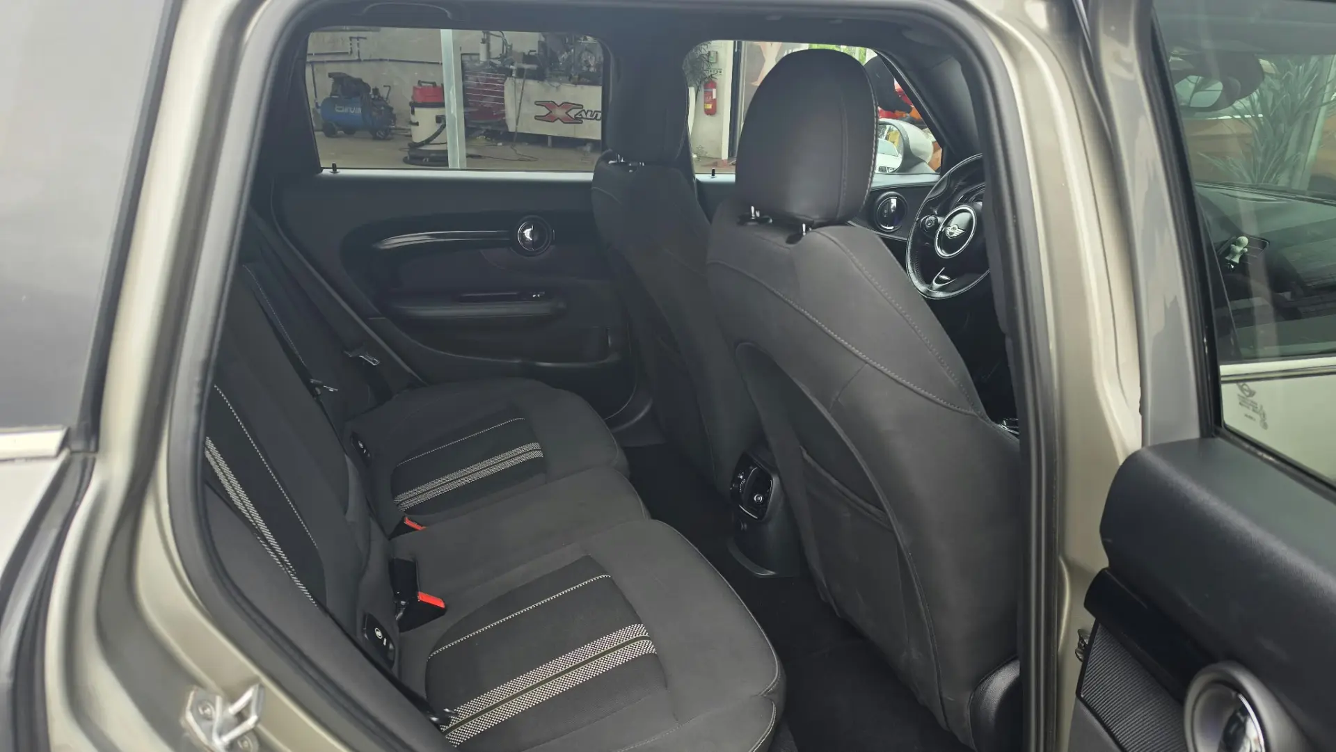 MINI Countryman One D Sport Edition 22