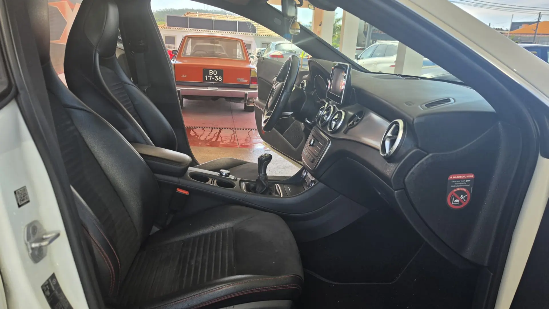 Mercedes-Benz CLA 180 (CDI) d AMG Line 9