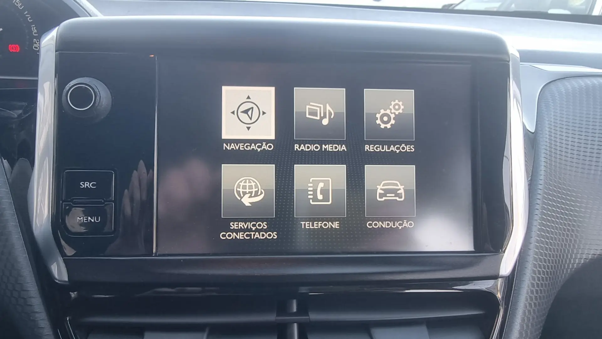 Peugeot 2008 1.2 PureTech Style 14