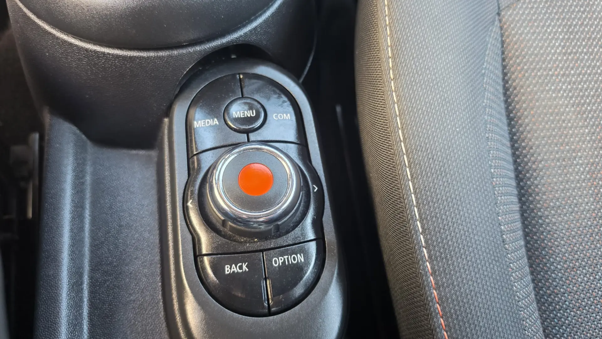 MINI 5 Portas One D 20