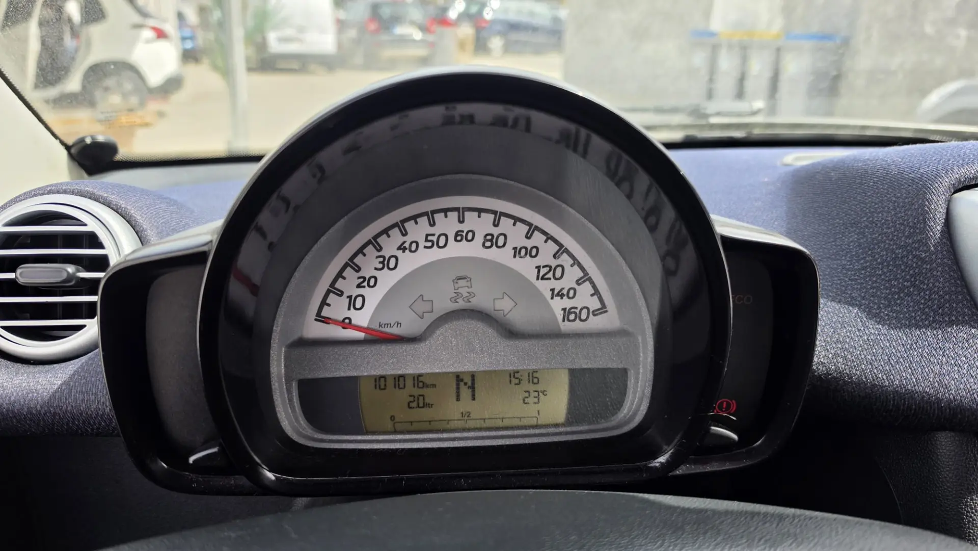 Smart ForTwo Coupé 1.0 mhd Pure 61 6