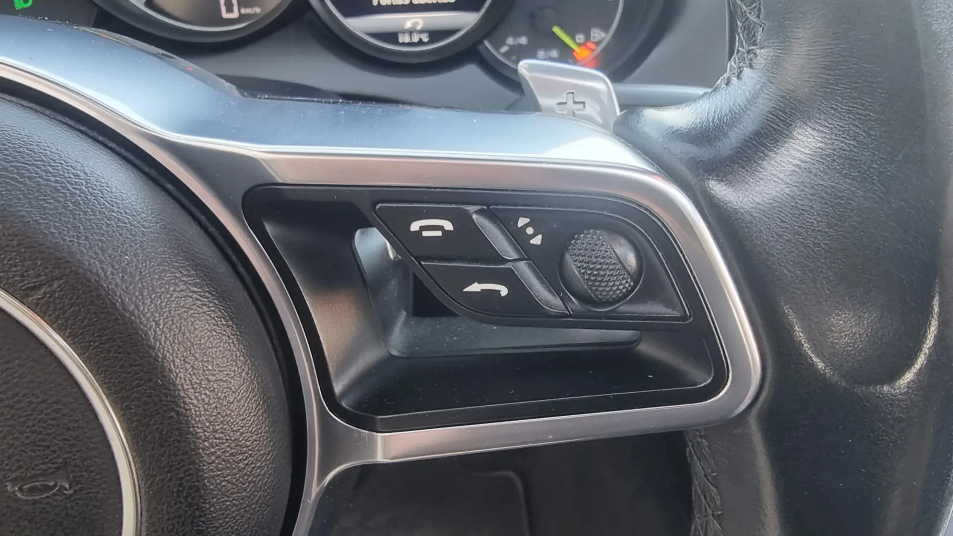 Porsche Cayenne S E-Hybrid 22