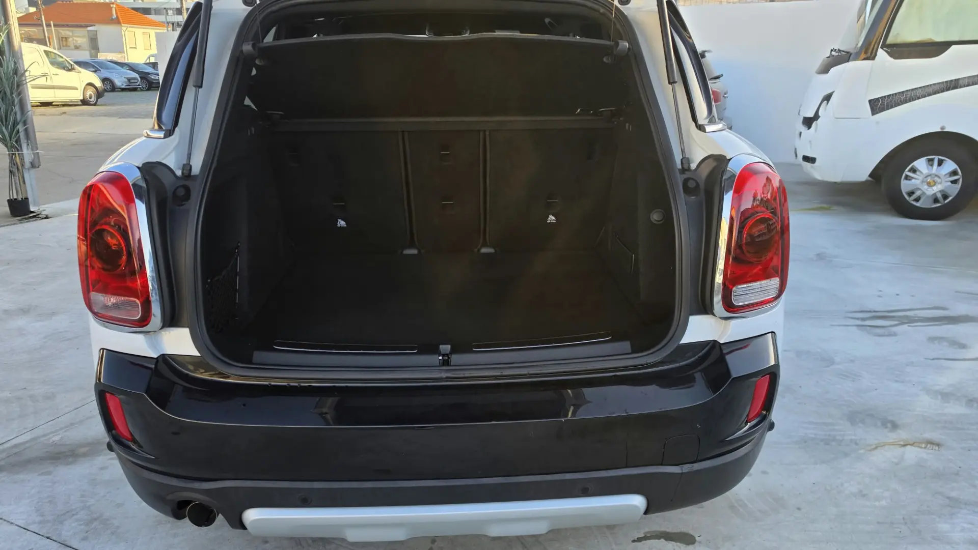 MINI Countryman One D Sport Edition Auto 26