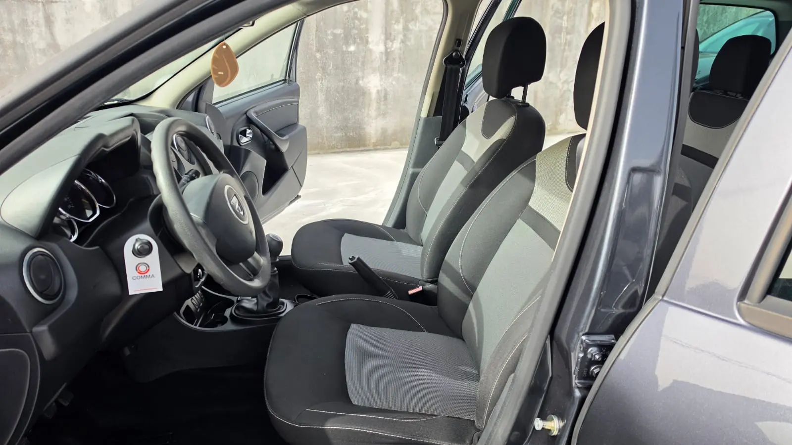 Dacia Duster 1.2 TCe Comfort 8