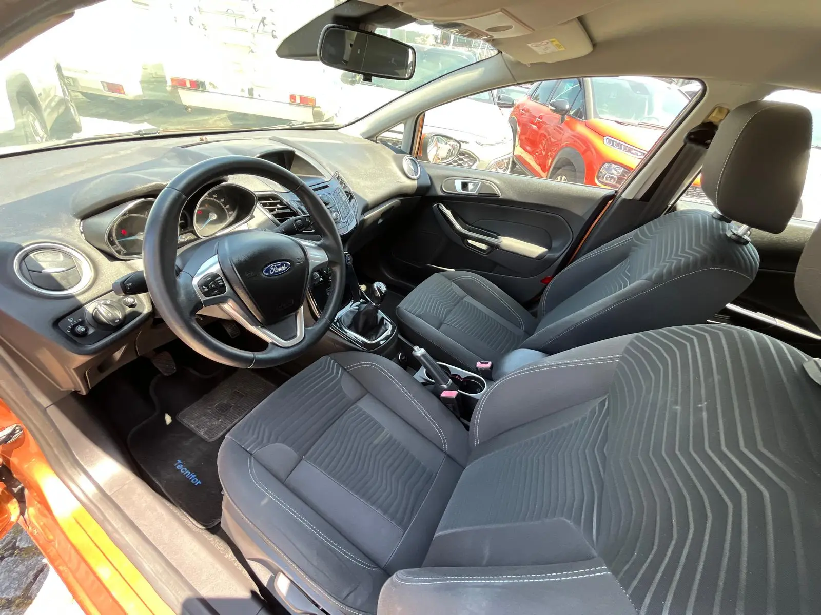 Ford Fiesta 1.6 TDCI Titanium 8
