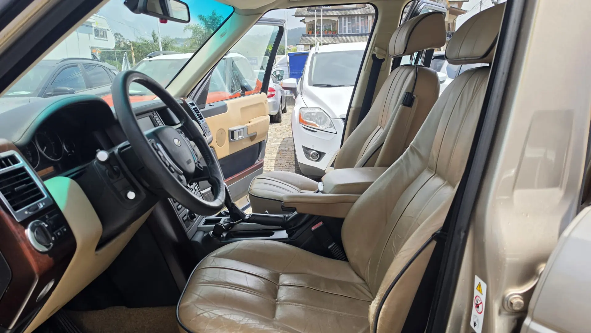 Land Rover Range Rover Vogue 9