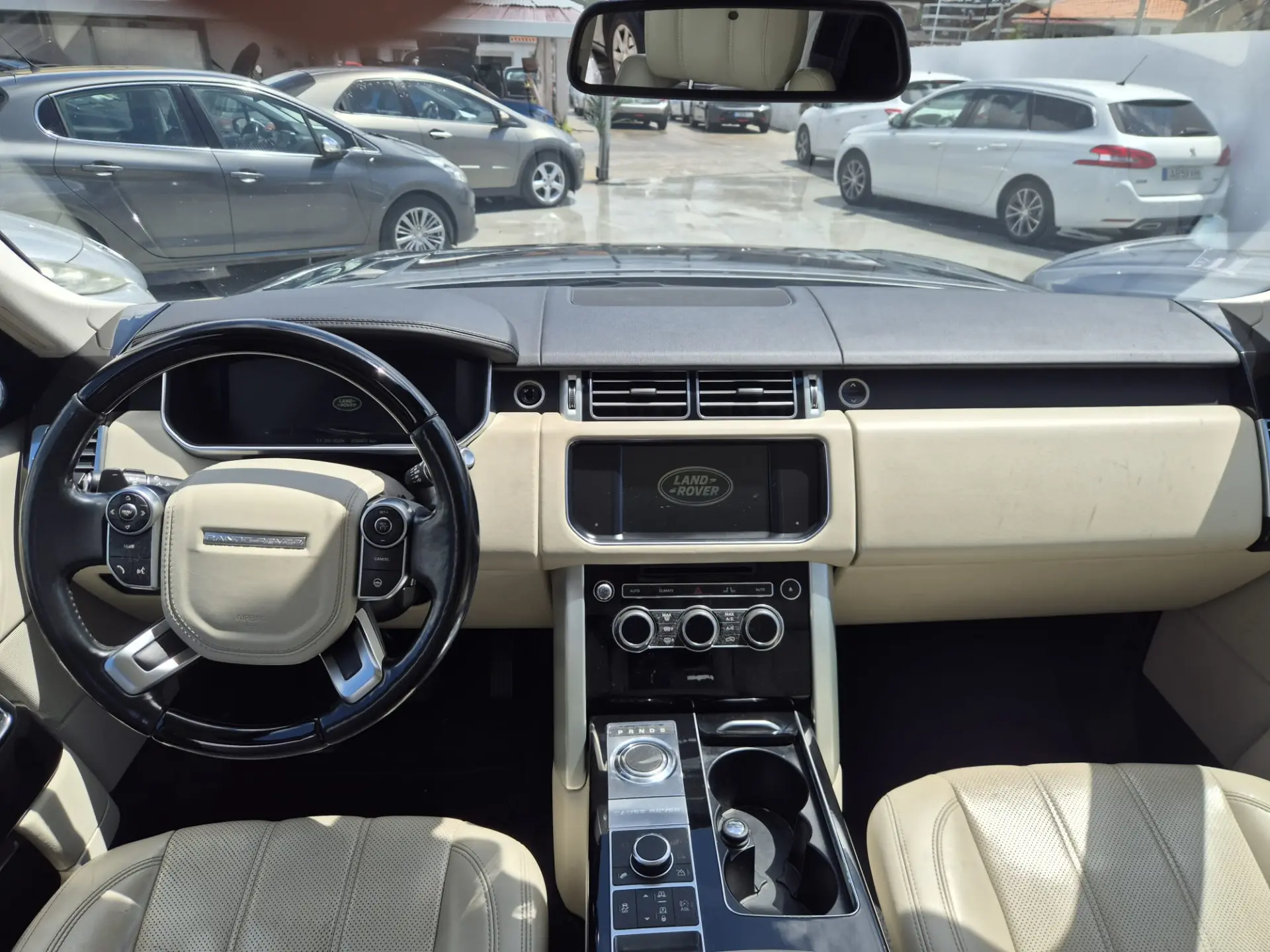 Land Rover Range Rover 4.4 SDV8 Vogue 4