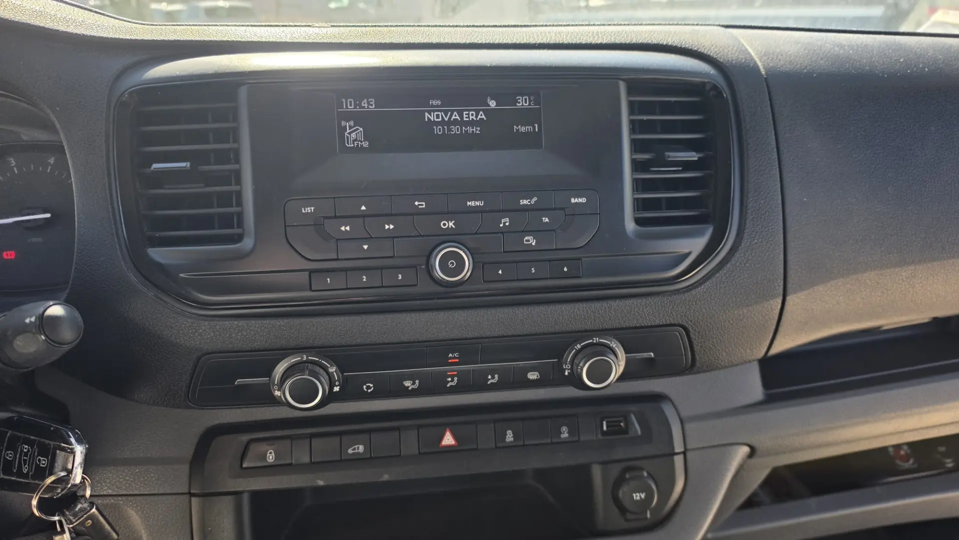 Toyota Proace Outro 12