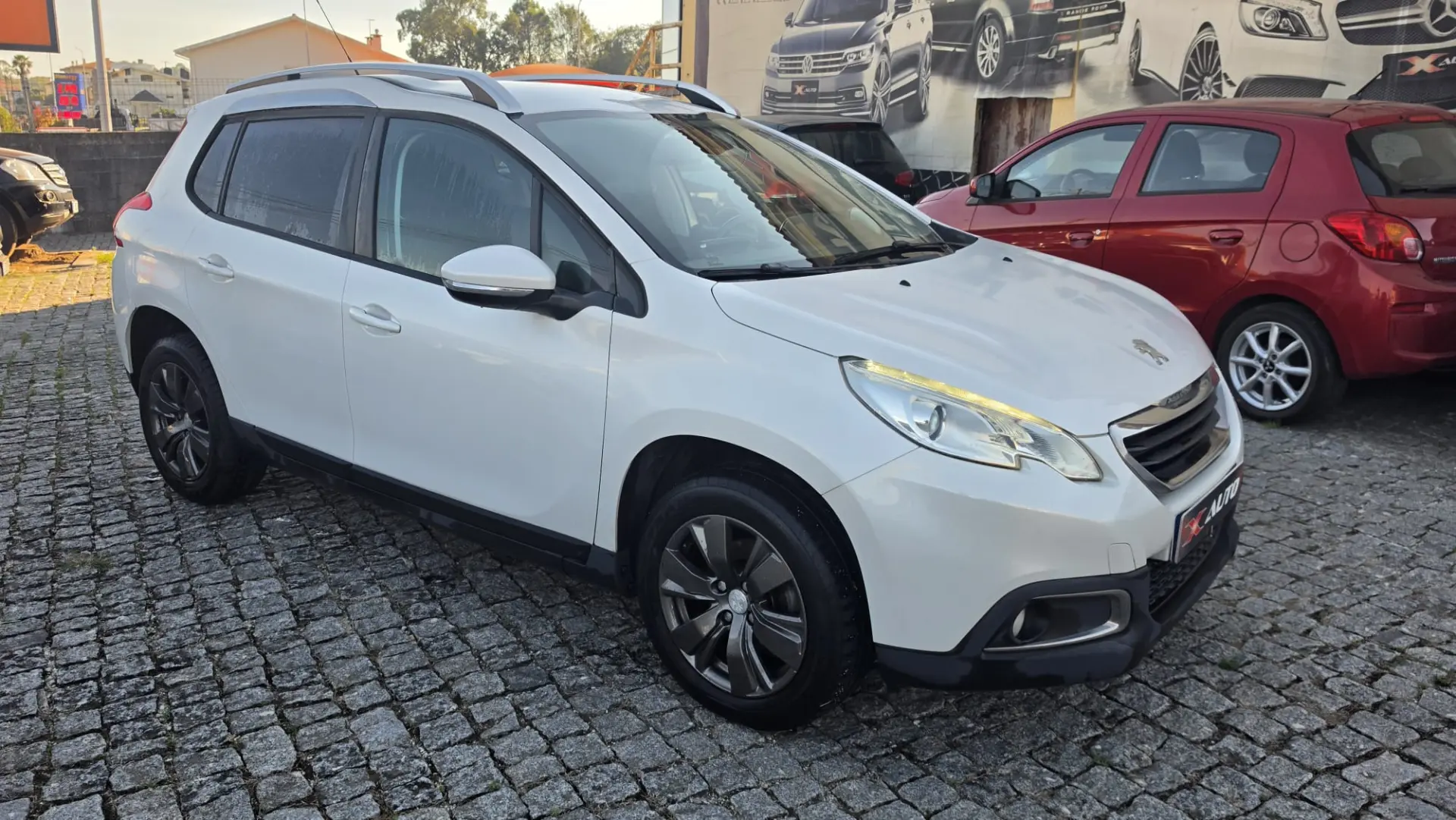 Peugeot 2008 1.6 e-HDi Allure 16