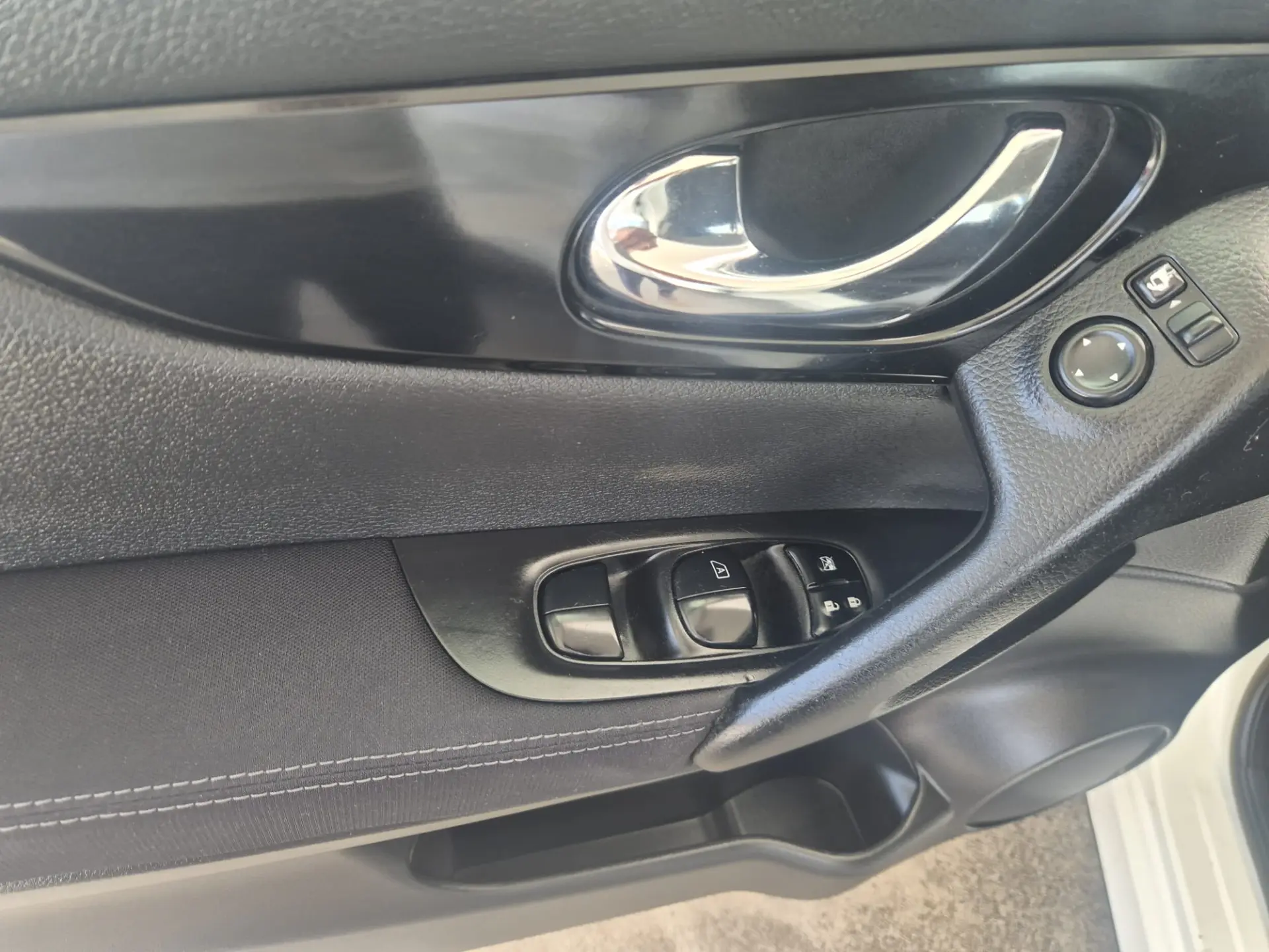 Nissan Qashqai 1.5 dCi Acenta Connect 3
