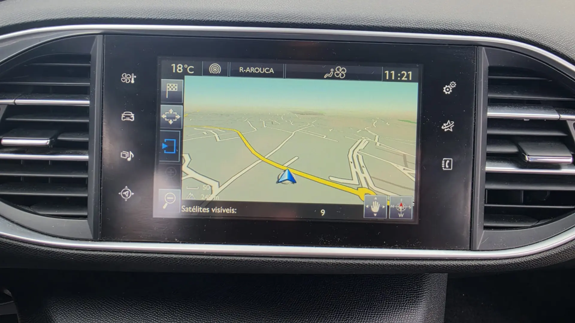 Peugeot 308 SW 1.6 BlueHDi Style 8