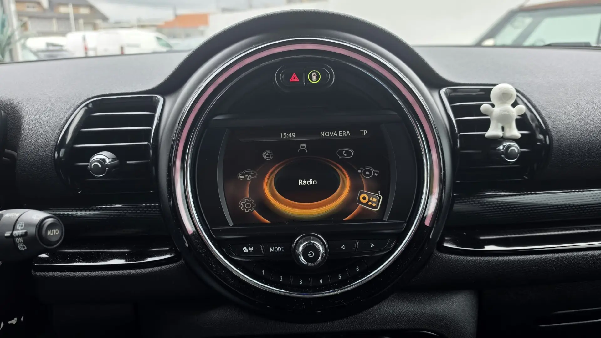 MINI Countryman One D Sport Edition 14