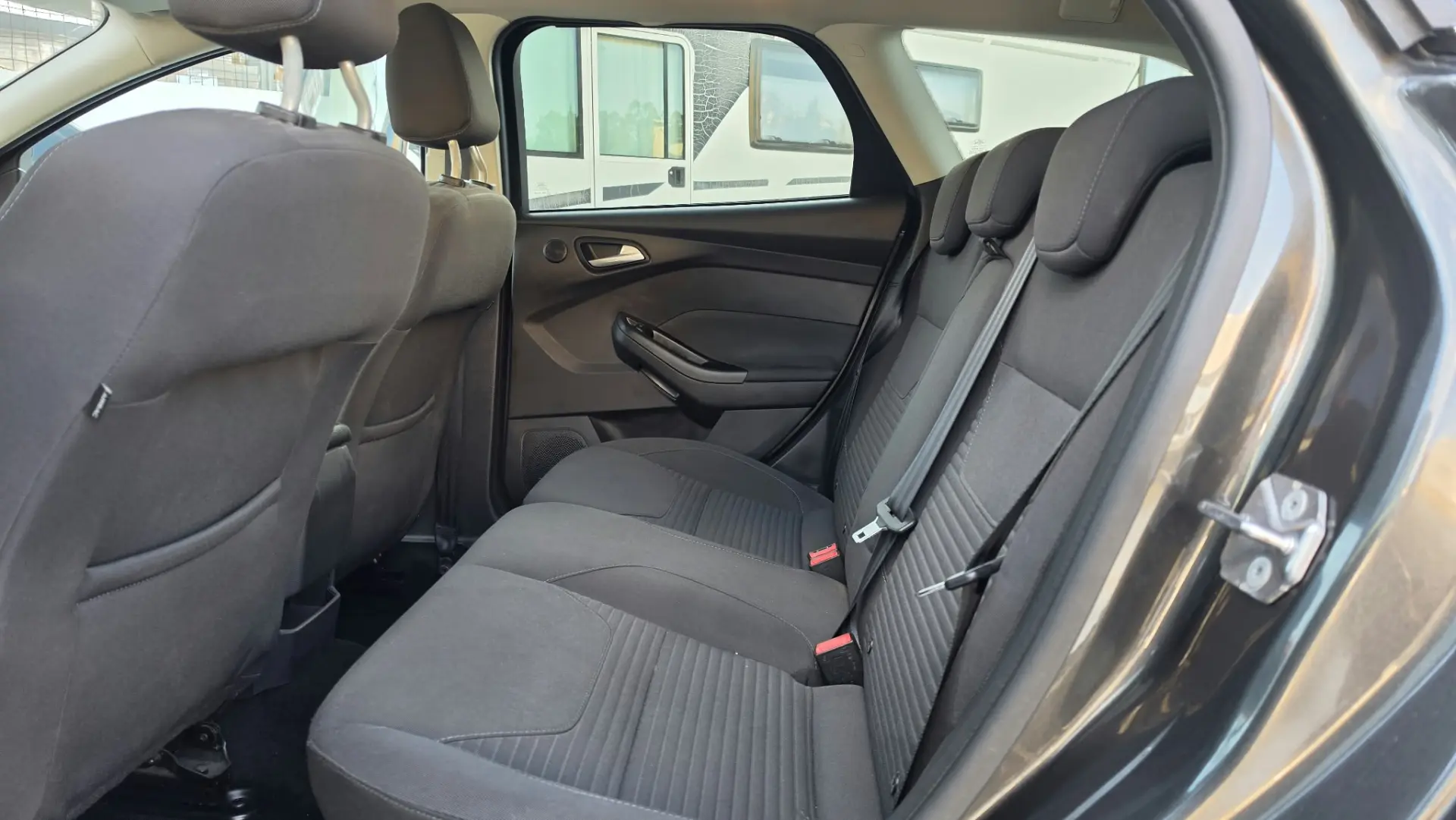Ford Focus SW 1.5 TDCi EcoBlue Business 15