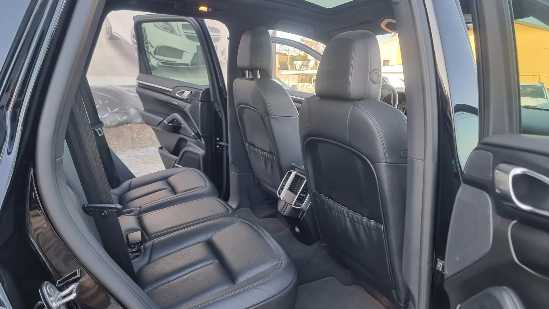 Porsche Cayenne S E-Hybrid 13