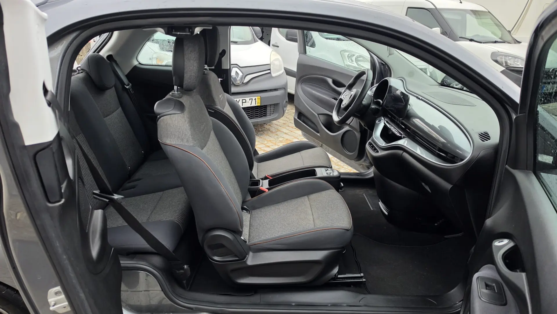 Fiat 500e Icon 8