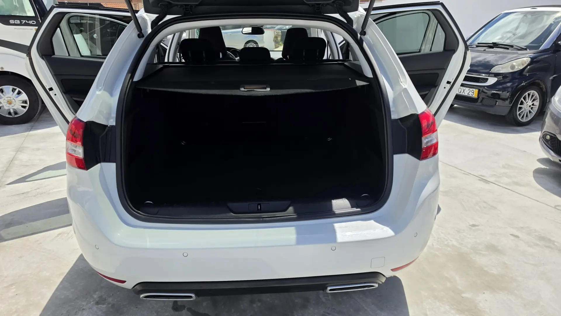 Peugeot 308 SW 1.6 BlueHDi Style 24