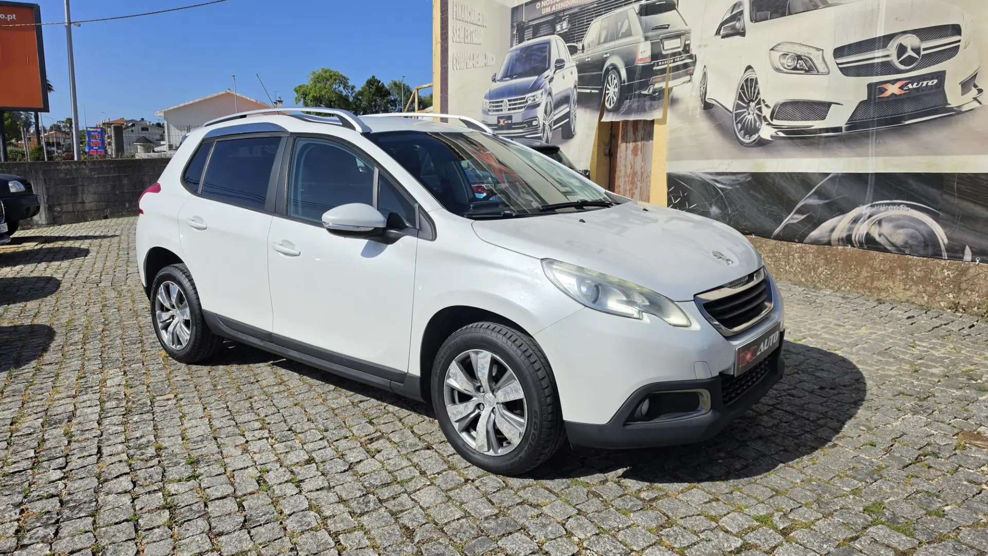 Peugeot 2008 1.6 e-HDi Allure 2
