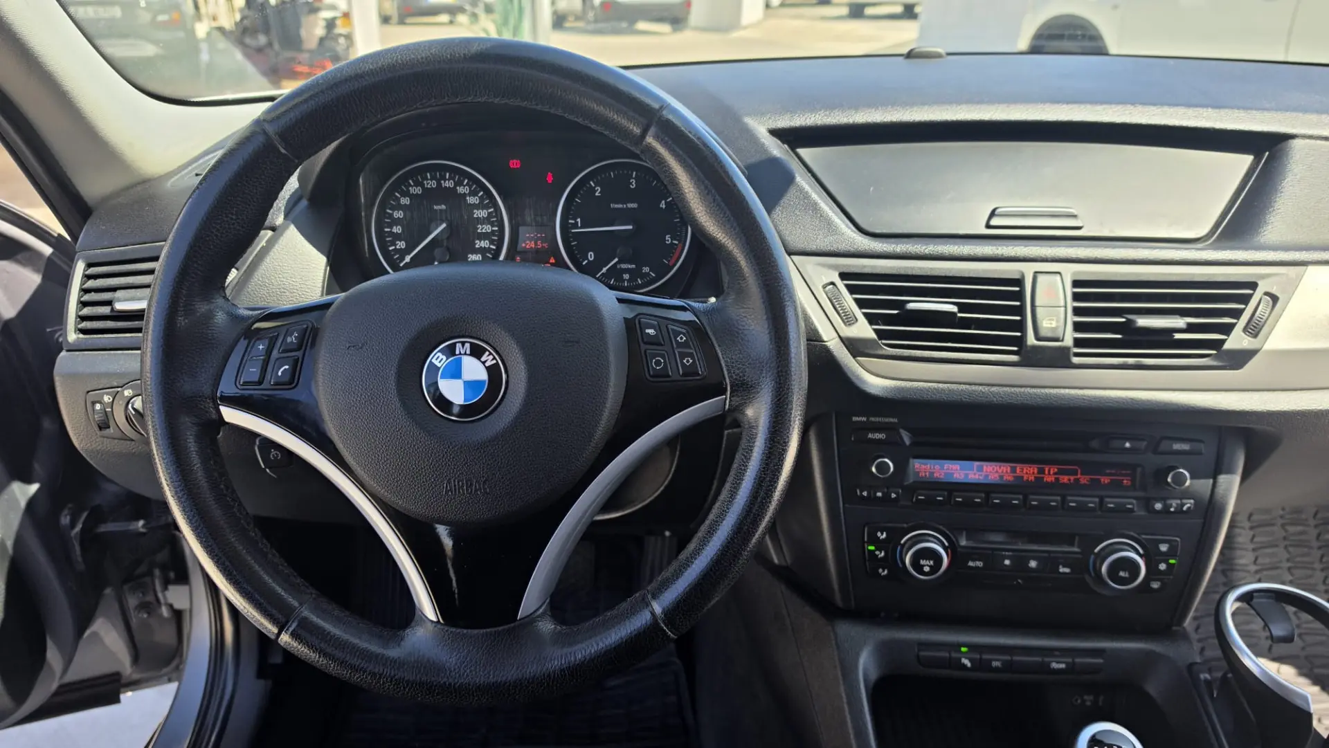 BMW X1 7