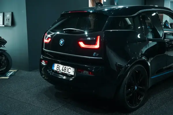 BMW i3 (120 Ah) 7