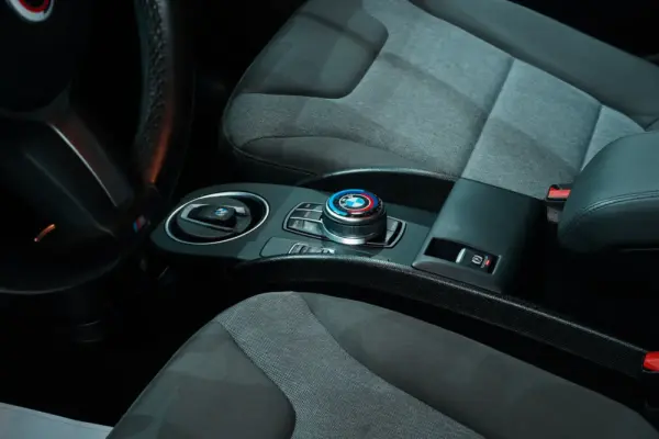 BMW i3 (120 Ah) 13