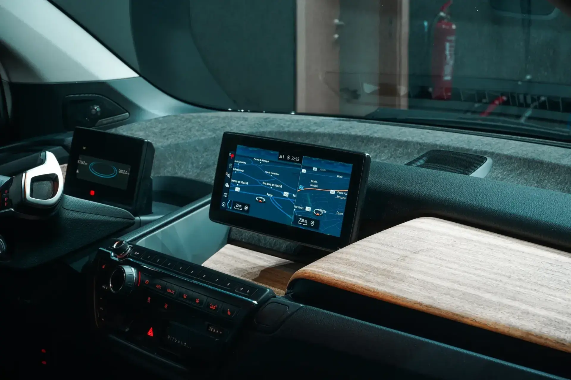 BMW i3 (120 Ah) 12