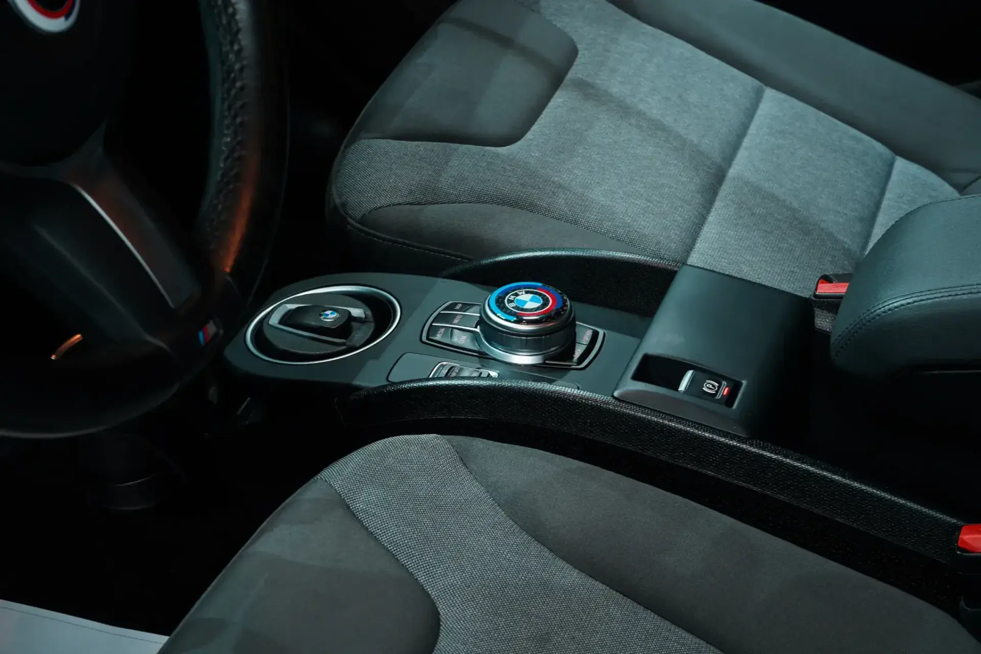 BMW i3 (120 Ah) 13