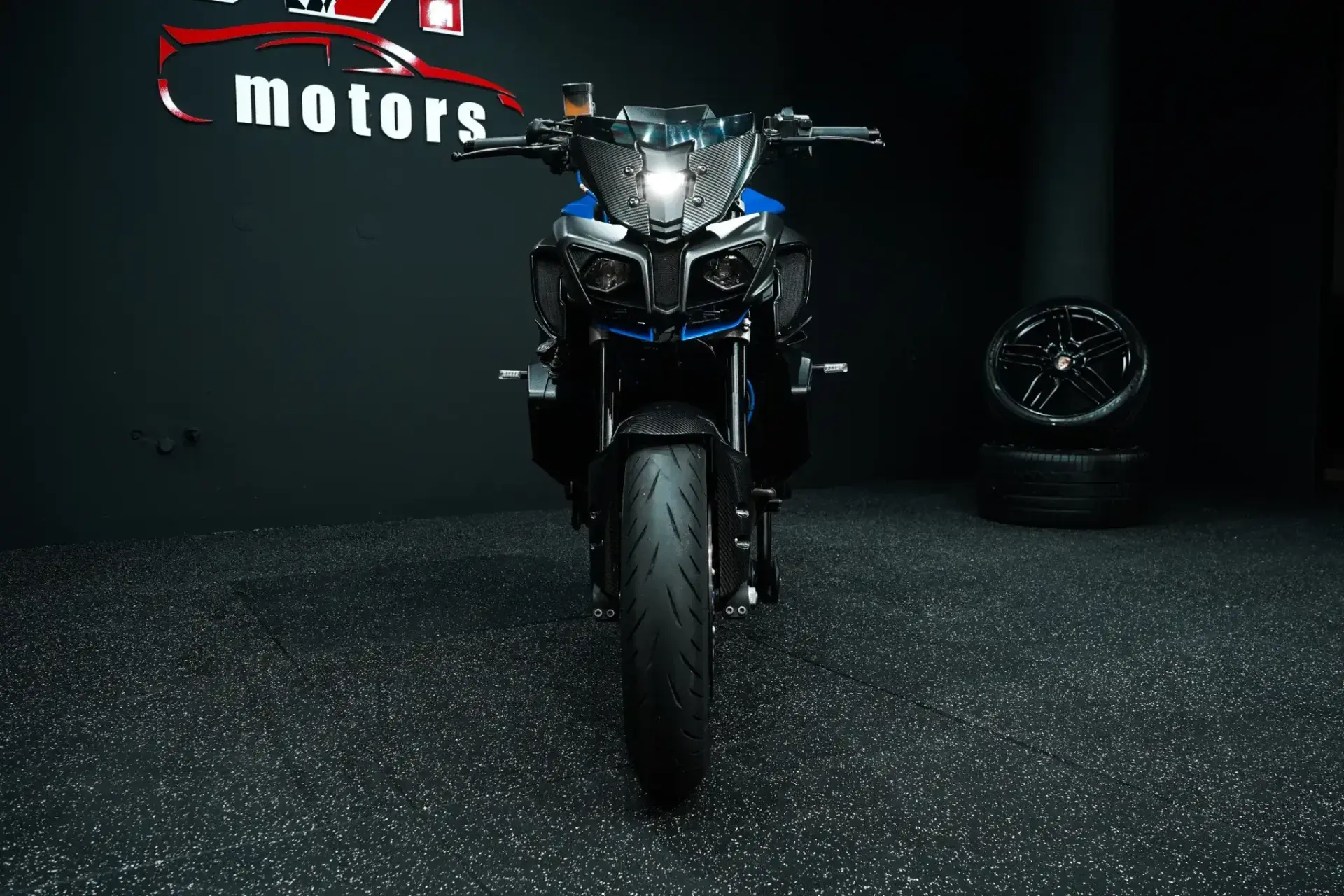Yamaha MT-10 Outro 6