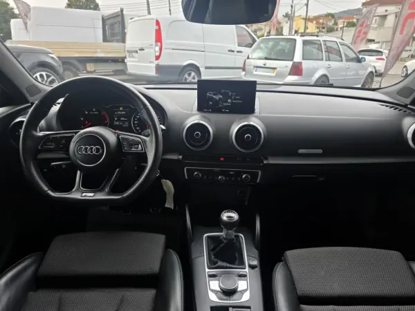 Audi A3 1.6 TDI S-line 9