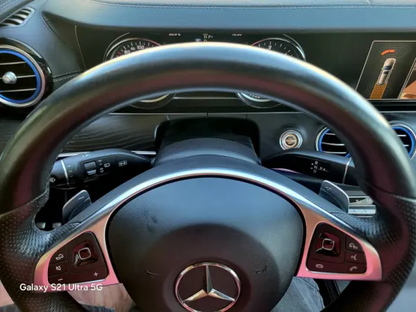 Mercedes-Benz E 220 d AMG Line 14