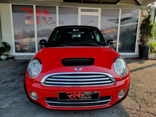 MINI 3 Portas Cooper D 2