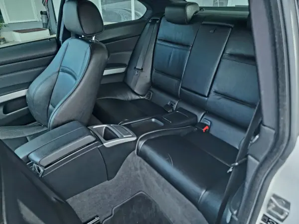 BMW 320 d Pack M 10