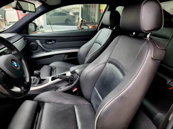 BMW 320 d Pack M 16