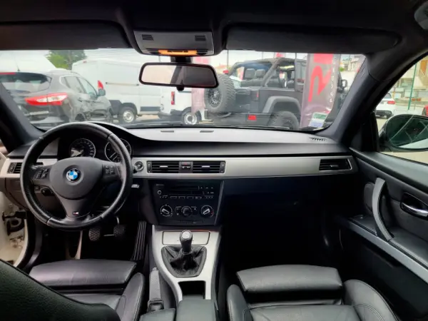 BMW 320 d Pack M 15