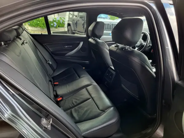 BMW ActiveHybrid 3 Pack M 13